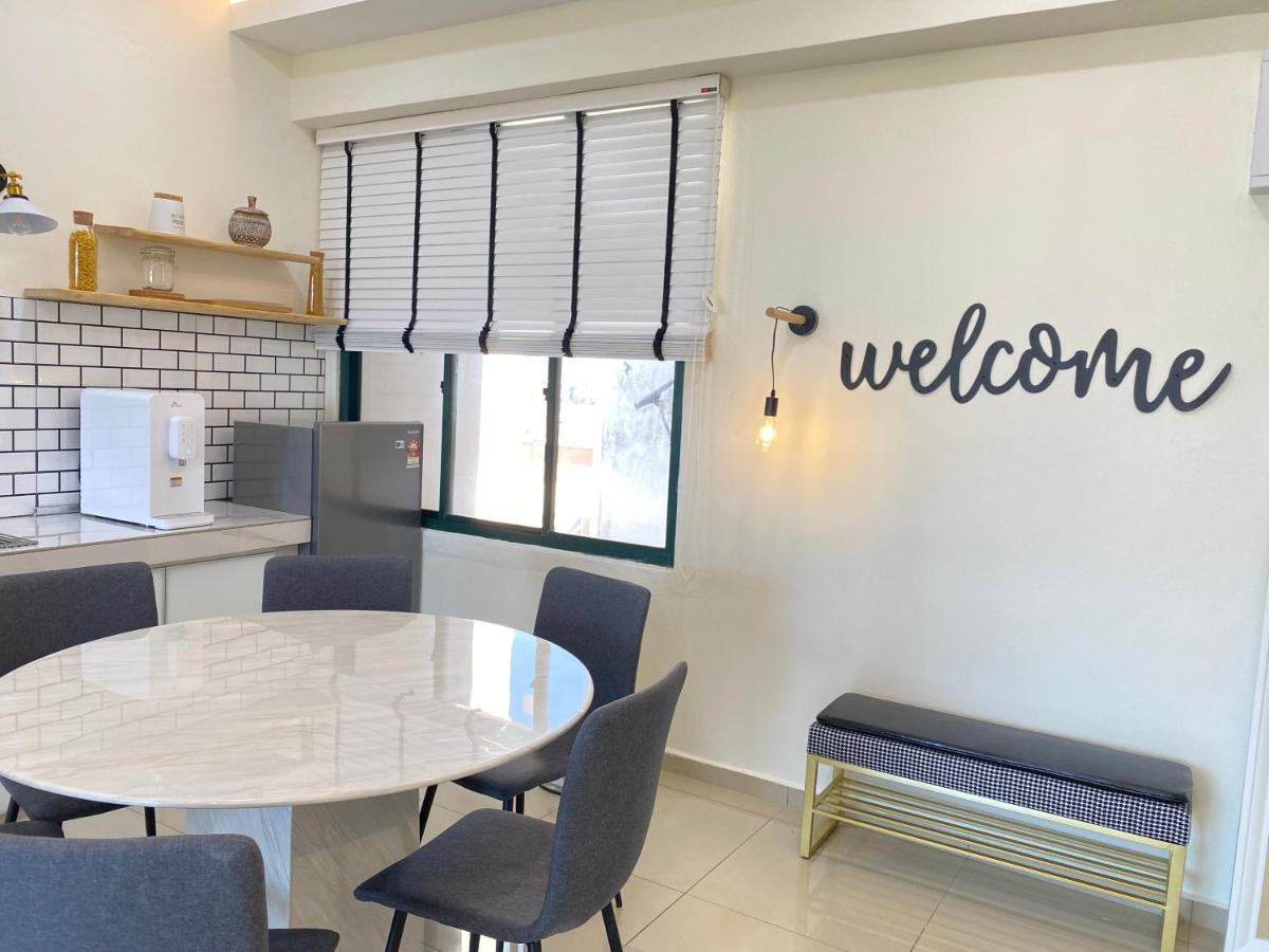 Gracious ~ Walking Distance To See, Shop And Eat 말라카 외부 사진